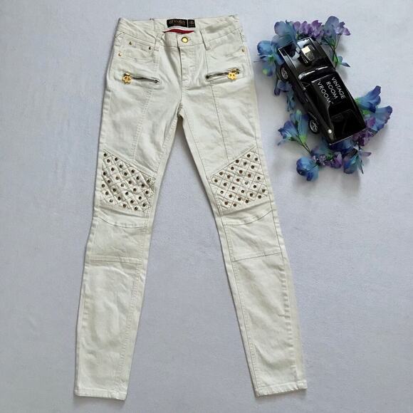 Dereon NWOT Ivory Skinny Jeans Juniors/Women 5/6 - Picture 2 of 9